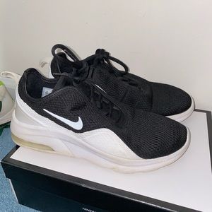Woman’s Nike shoes